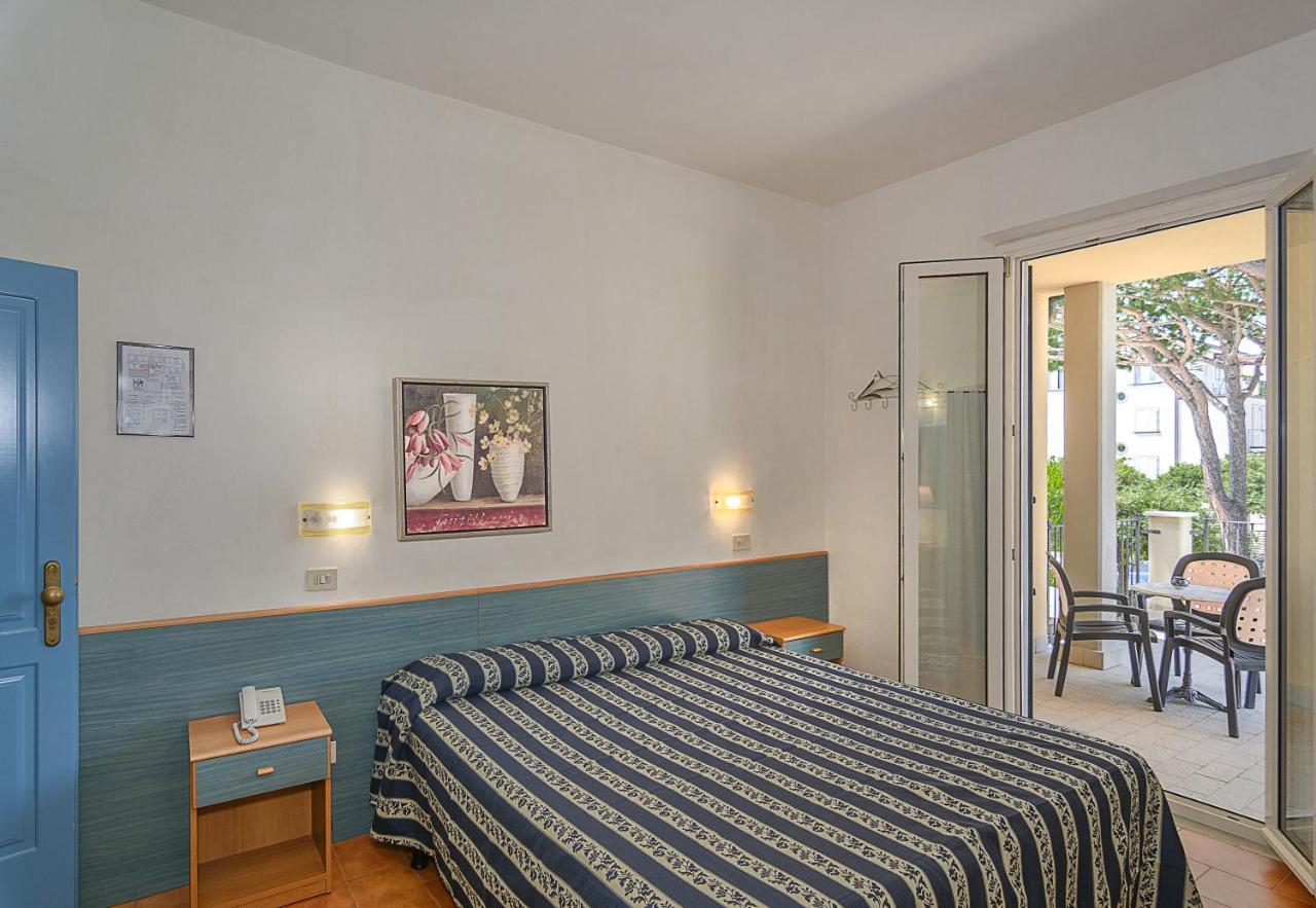 Hotel Apuana Marina di Pietrasanta Dış mekan fotoğraf