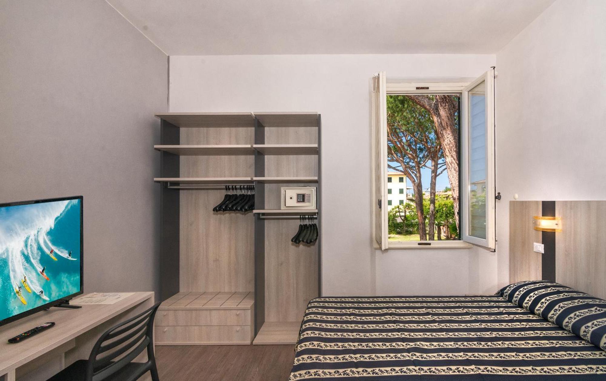 Hotel Apuana Marina di Pietrasanta Dış mekan fotoğraf