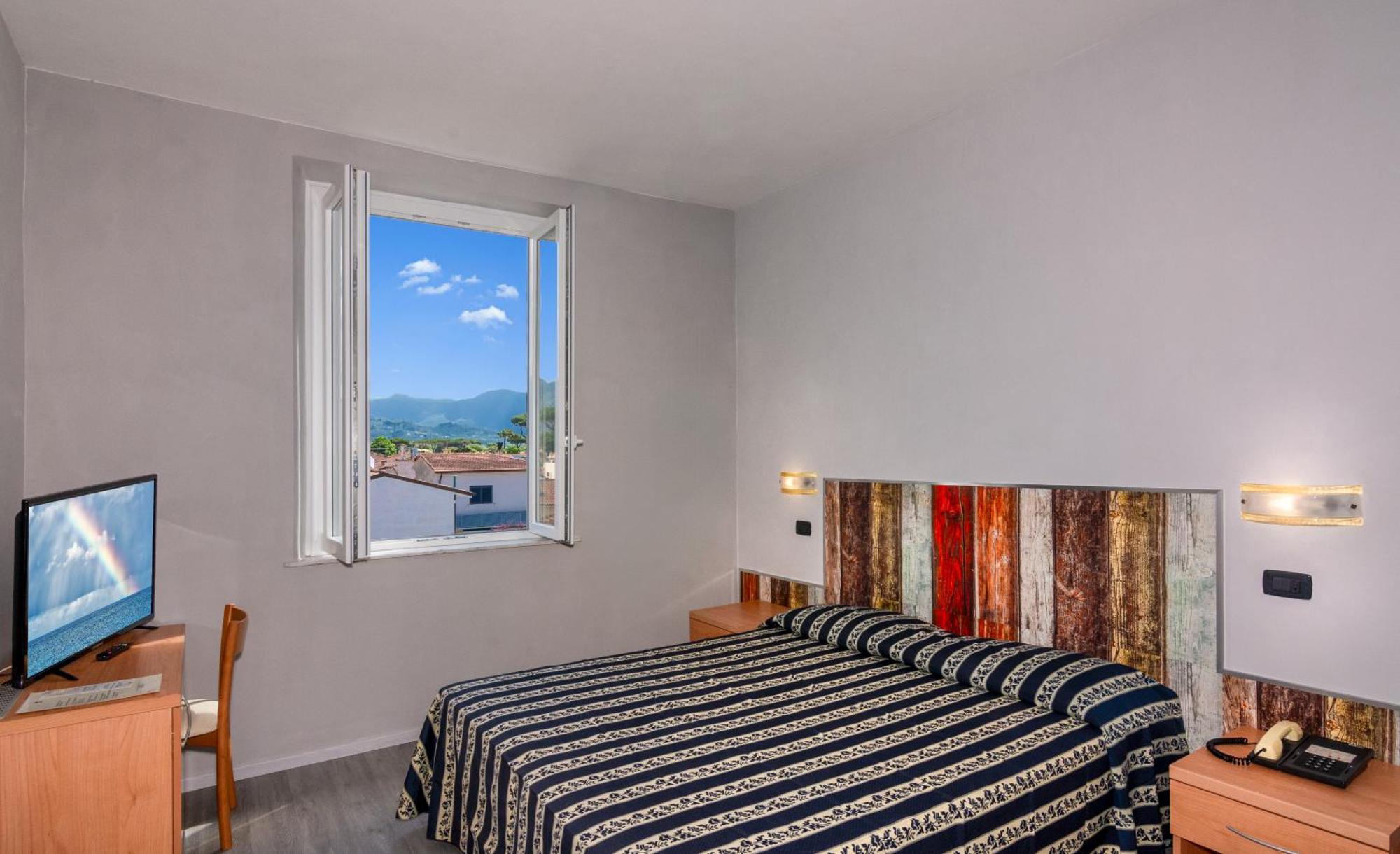 Hotel Apuana Marina di Pietrasanta Dış mekan fotoğraf