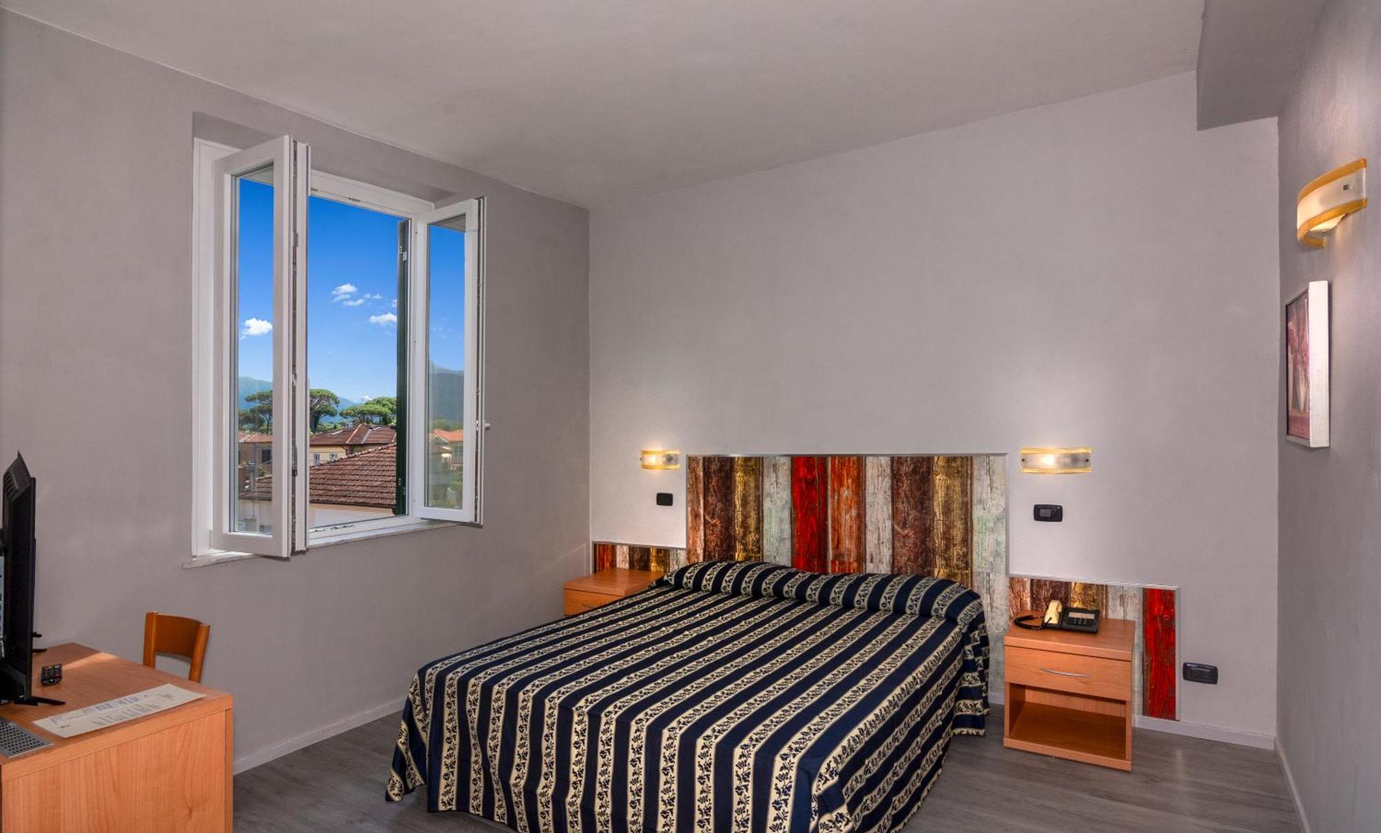 Hotel Apuana Marina di Pietrasanta Dış mekan fotoğraf