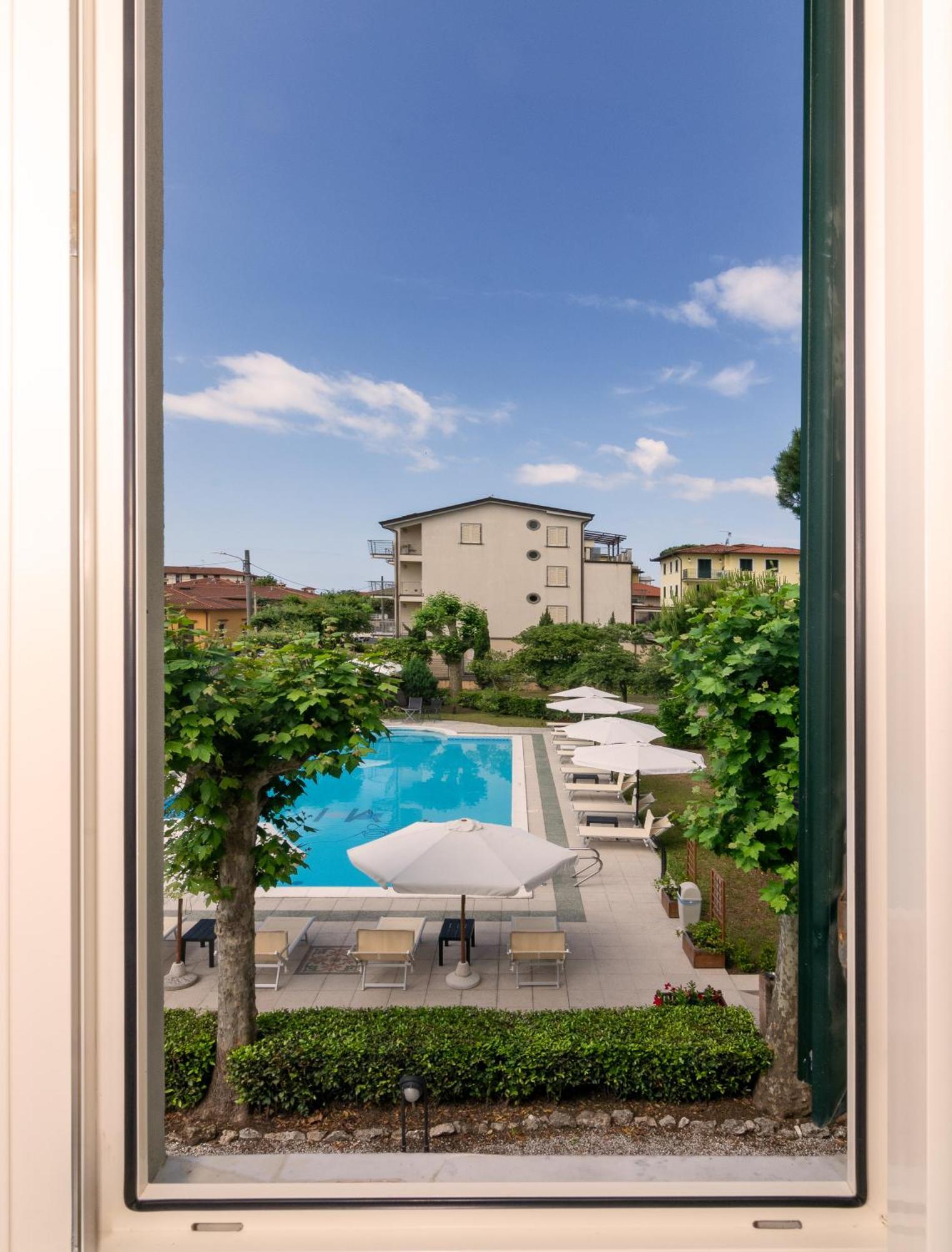 Hotel Apuana Marina di Pietrasanta Dış mekan fotoğraf