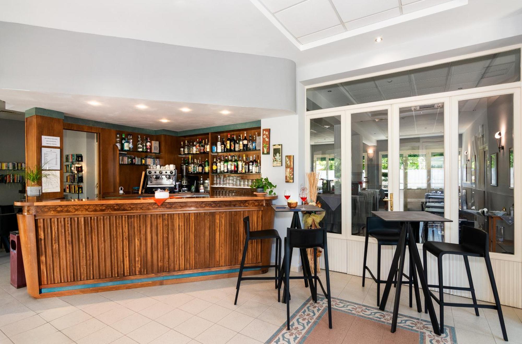 Hotel Apuana Marina di Pietrasanta Dış mekan fotoğraf